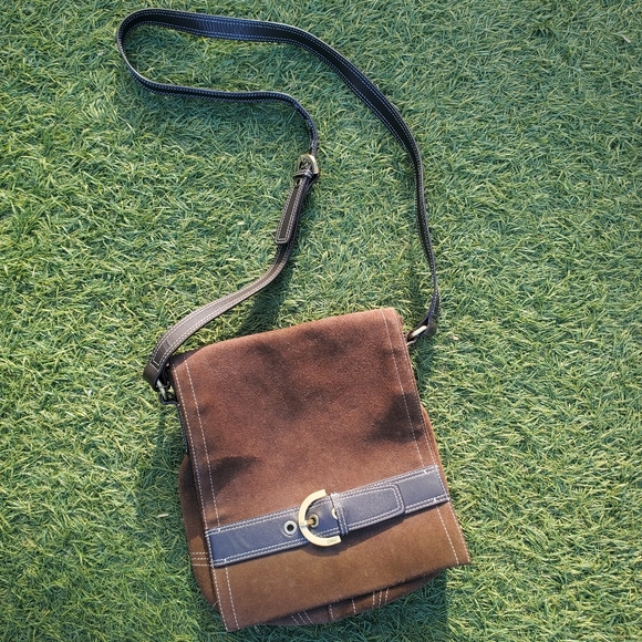 Coach - Picture 1 of 8